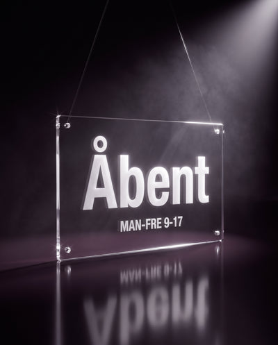 Åbent-skilt i klar akryl