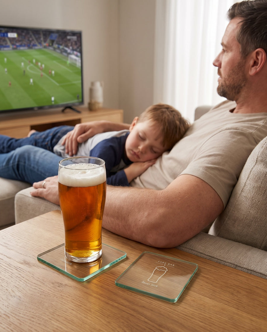 Hygge: 4 glasbrikker til fars bar i glass look akryl – i brug